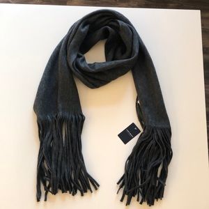NWT Lucky Brand Gray Scarf